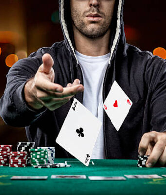 How Online Poker is Changing the Game